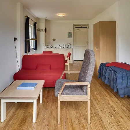 فندق مبيت وإفطار Lokven Hoeve 3*