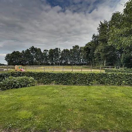 Bed & Breakfast Lokven Hoeve Vinkel