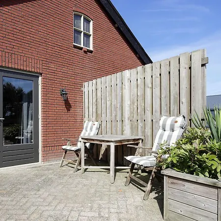 Lokven Hoeve Bed & Breakfast 3*