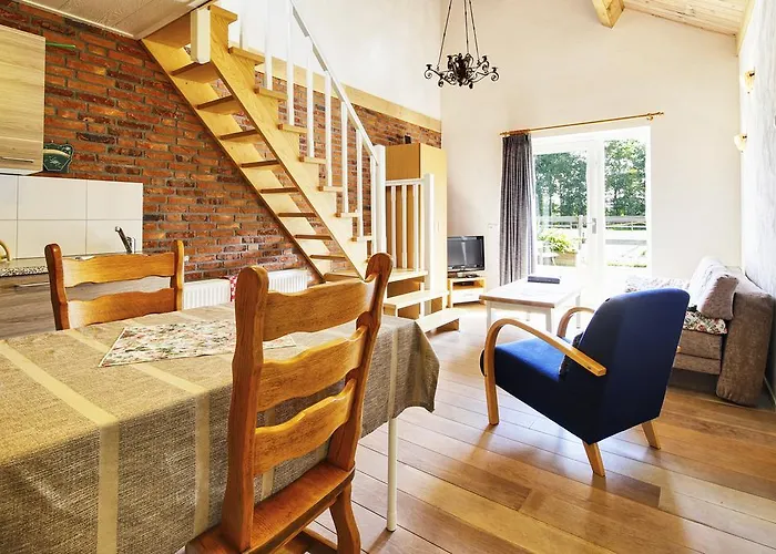 Lokven Hoeve Bed & Breakfast 3*